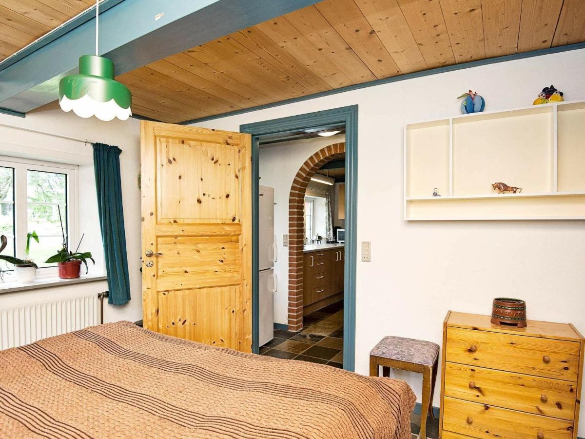 4 Person Holiday Home In Bredebro Ballum Exteriör bild